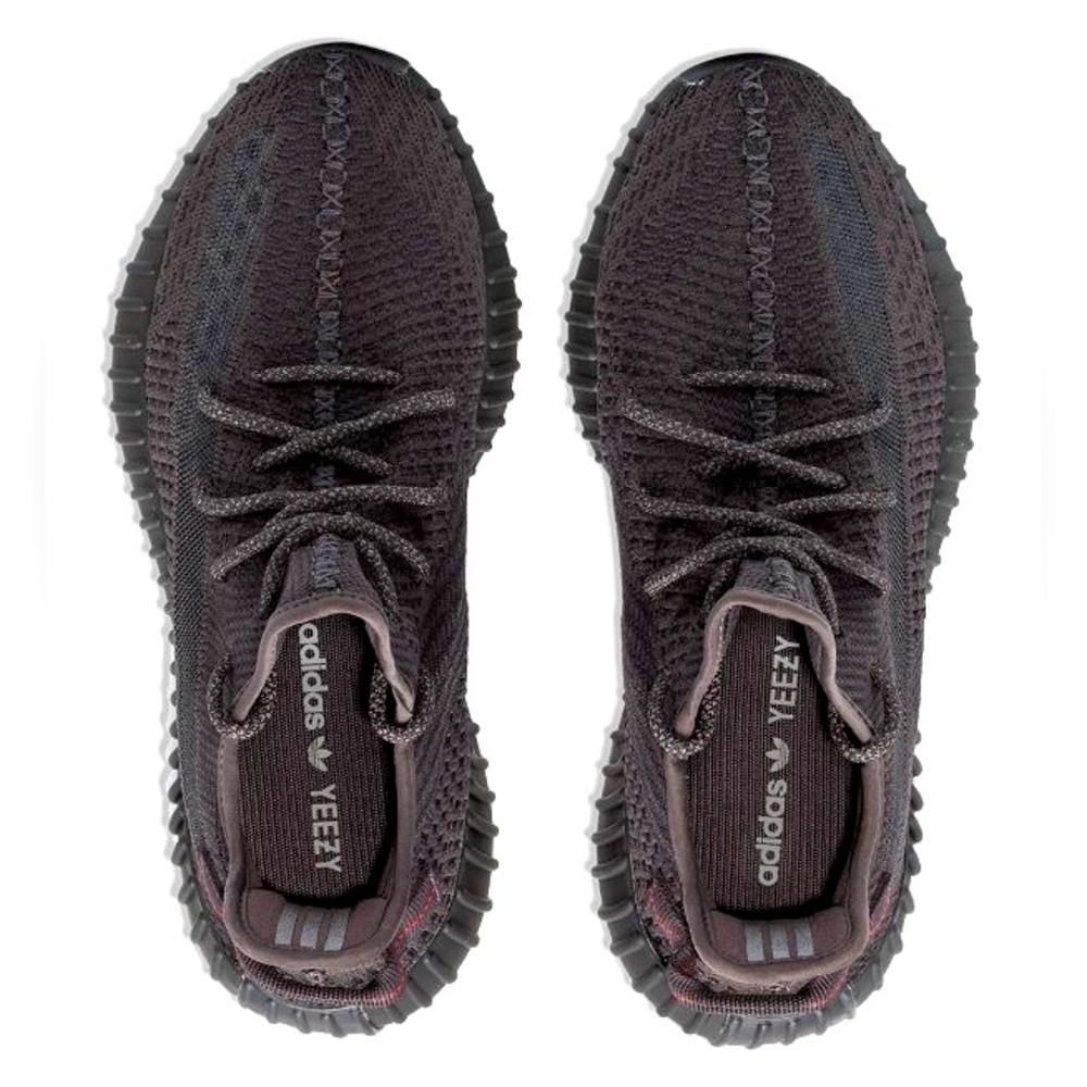 Yeezy 350 black static